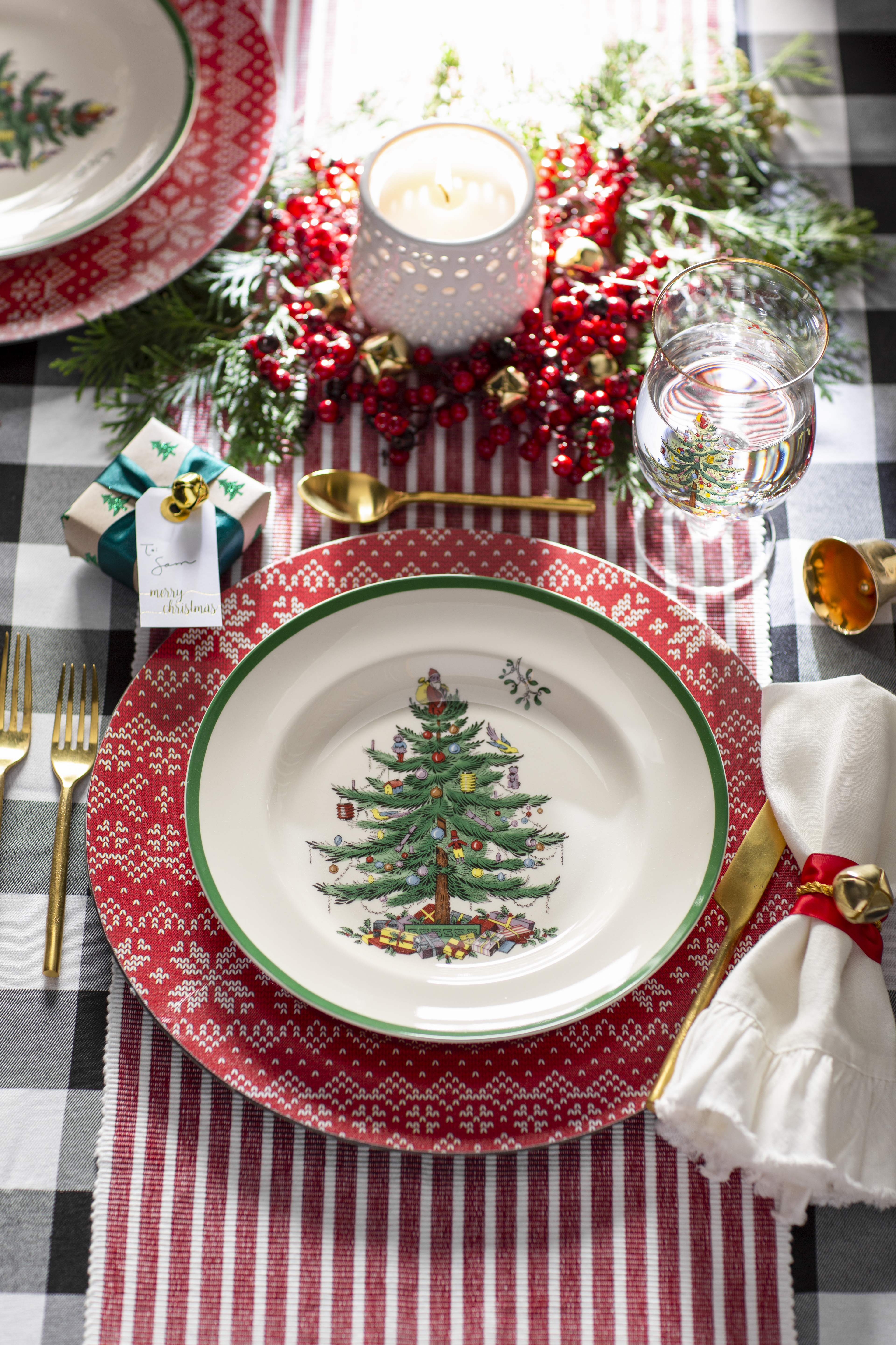 AmyRose Wayfair Holiday 9